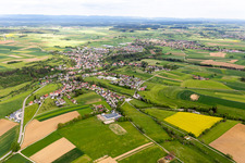 Vue aérienne de Fluorn-Winzeln dans le département Bade-Wurtemberg, Allemagne