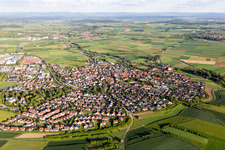 Vue aérienne de Quartier Gültstein in Herrenberg dans le département Bade-Wurtemberg, Allemagne