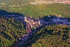 Vue aérienne de Vieille ville et centre-ville de la vallée du Neckar à Horb am Neckar dans le département Bade-Wurtemberg, Allemagne