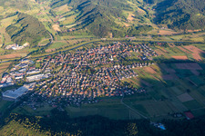 Vue aérienne de Biberach dans le département Bade-Wurtemberg, Allemagne