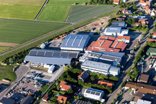 Vue oblique de Zone commerciale Im Gereut, HGGS LaserCUT GmbH & Co. KG à Hatzenbühl dans le département Rhénanie-Palatinat, Allemagne
