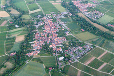 Quartier Heuchelheim in Heuchelheim-Klingen dans le département Rhénanie-Palatinat, Allemagne depuis l'avion