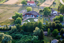 Reithof Trab eV - Équitation thérapeutique sur le lac de Constance à le quartier Wollmatingen in Konstanz dans le département Bade-Wurtemberg, Allemagne depuis l'avion