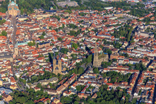 Vue aérienne de Église commémorative de la Protestation et de Saint-Joseph vue de l'ouest à Speyer dans le département Rhénanie-Palatinat, Allemagne