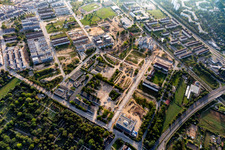 Vue aérienne de Chantier de rénovation et de transformation de l'ancienne caserne militaire à le quartier Käfertal in Mannheim dans le département Bade-Wurtemberg, Allemagne