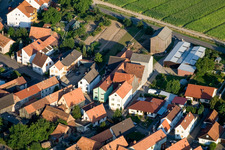 Vue oblique de Brehmstr à le quartier Minderslachen in Kandel dans le département Rhénanie-Palatinat, Allemagne