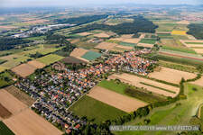 Erlenbach bei Kandel dans le département Rhénanie-Palatinat, Allemagne vue d'en haut