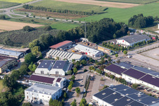 Vue aérienne de Toiture, échafaudages et plomberie à Mindum, dans la zone industrielle de Horst à le quartier Minderslachen in Kandel dans le département Rhénanie-Palatinat, Allemagne