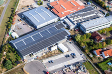 Dans la zone industrielle de Gereut, HGGS LaserCUT GmbH & Co. KG à Hatzenbühl dans le département Rhénanie-Palatinat, Allemagne d'un drone