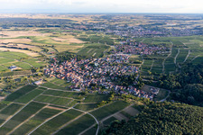 Quartier Rechtenbach in Schweigen-Rechtenbach dans le département Rhénanie-Palatinat, Allemagne d'en haut
