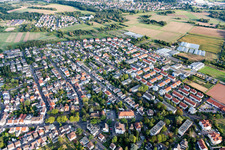 Vue aérienne de Quartier Rumpenheim in Offenbach am Main dans le département Hesse, Allemagne