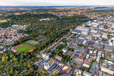 Vue aérienne de Quartier Seckbach in Frankfurt am Main dans le département Hesse, Allemagne