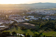 Vue aérienne de Quartier Merton à le quartier Niederursel in Frankfurt am Main dans le département Hesse, Allemagne