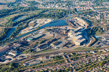 Vue aérienne de SAM NEUVES Maisons à Neuves-Maisons dans le département Meurthe et Moselle, France