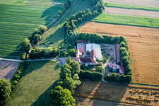 Enregistrement par drone de À Erlenbach, Leistenmühle à Kandel dans le département Rhénanie-Palatinat, Allemagne