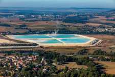 Vue aérienne de Bassins de gypse NOVA ARB à Laneuveville-devant-Nancy dans le département Meurthe et Moselle, France