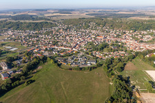 Vue aérienne de Rosières-aux-Salines à Rosières-aux-Salines dans le département Meurthe et Moselle, France