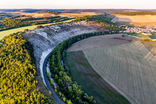 Vue aérienne de Sites de décollage parapente au dessus du Chêtre à Champougny dans le département Meuse, France