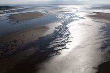 Côte ouest à marée basse à Fanø dans le département Syddanmark, Danemark vue d'en haut