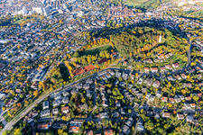 Vue aérienne de Ensemble d'installations sportives sur les prairies d'Engelberg avec le département de tennis SV Leonberg / Eltingen à Leonberg dans le département Bade-Wurtemberg, Allemagne