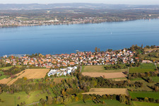 Vue aérienne de Zones riveraines du lac de Constance en Dingelsdorf à le quartier Dingelsdorf in Konstanz dans le département Bade-Wurtemberg, Allemagne