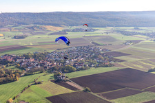 Vue aérienne de Quartier Traustadt in Donnersdorf dans le département Bavière, Allemagne