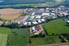 Vue aérienne de Zone de tissu Horst à le quartier Minderslachen in Kandel dans le département Rhénanie-Palatinat, Allemagne