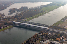 Vue aérienne de Chantier du pont sur le Rhin B10 à Wörth am Rhein dans le département Rhénanie-Palatinat, Allemagne