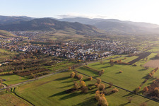 Vue aérienne de Quartier Steinbach in Baden-Baden dans le département Bade-Wurtemberg, Allemagne