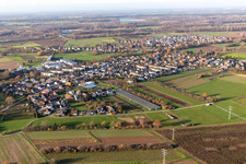 Vue aérienne de Élargissement à le quartier Ottenhofen in Bühl dans le département Bade-Wurtemberg, Allemagne