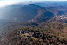 Madenburg à Eschbach dans le département Rhénanie-Palatinat, Allemagne vue d'en haut