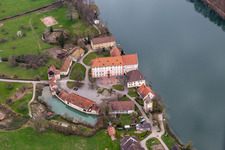 Vue aérienne de Château Beuggen à le quartier Beuggen in Rheinfelden dans le département Bade-Wurtemberg, Allemagne