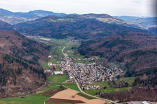 Vue aérienne de Quartier Langenau in Schopfheim dans le département Bade-Wurtemberg, Allemagne