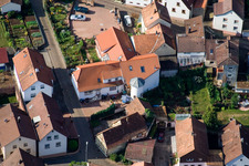 Vue aérienne de Hügelstr à le quartier Gräfenhausen in Annweiler am Trifels dans le département Rhénanie-Palatinat, Allemagne