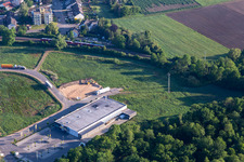 Vue aérienne de Burger Edéka à Kandel dans le département Rhénanie-Palatinat, Allemagne