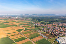 Bellheim dans le département Rhénanie-Palatinat, Allemagne vue du ciel