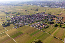 Quartier Nußdorf in Landau in der Pfalz dans le département Rhénanie-Palatinat, Allemagne du point de vue du drone