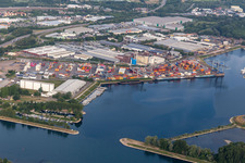 Vue aérienne de Port à Germersheim dans le département Rhénanie-Palatinat, Allemagne