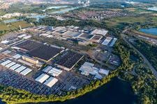 Usine de camions Daimler à Wörth am Rhein dans le département Rhénanie-Palatinat, Allemagne vue d'en haut