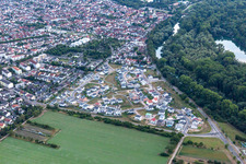 Vue aérienne de Ketsch dans le département Bade-Wurtemberg, Allemagne