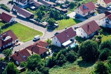 Vue d'oiseau de Ritter-Stephan-von-Mörlheim-Straße à Eußerthal dans le département Rhénanie-Palatinat, Allemagne