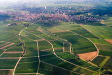 Vue aérienne de Lieu du nord à le quartier Godramstein in Landau in der Pfalz dans le département Rhénanie-Palatinat, Allemagne