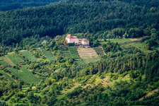 Vue aérienne de Château de Roseck à le quartier Unterjesingen in Tübingen dans le département Bade-Wurtemberg, Allemagne