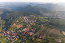 Quartier Gleiszellen in Gleiszellen-Gleishorbach dans le département Rhénanie-Palatinat, Allemagne vue du ciel