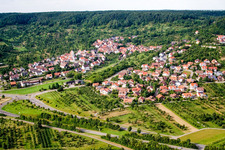 Vue aérienne de Quartier Mönchberg in Herrenberg dans le département Bade-Wurtemberg, Allemagne