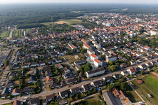 Vue aérienne de District médical à Kandel dans le département Rhénanie-Palatinat, Allemagne