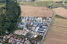 Vue oblique de Zone de développement Quartier 2020 Biegen-Durlacher Weg à le quartier Hochstetten in Linkenheim-Hochstetten dans le département Bade-Wurtemberg, Allemagne