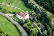 Vue oblique de Chapelle Saint-Étienne à le quartier Poltringen in Ammerbuch dans le département Bade-Wurtemberg, Allemagne
