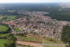 Jockgrim dans le département Rhénanie-Palatinat, Allemagne du point de vue du drone