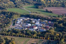 Vue aérienne de Zone commerciale de Mittelwegring à Jockgrim dans le département Rhénanie-Palatinat, Allemagne